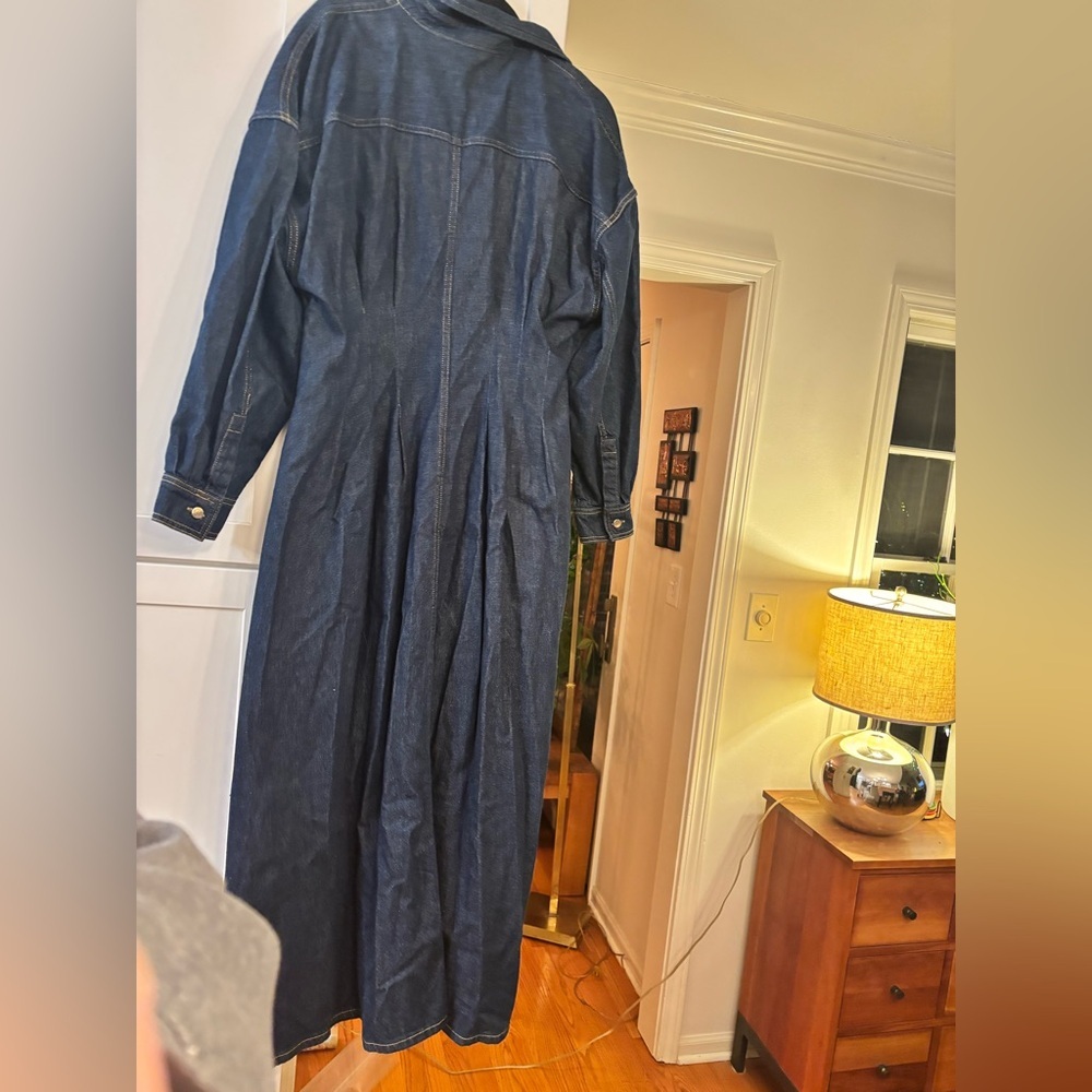 new Frame Denim nipped pleated maxi dress in indigo dark wash denim - Picture 7 of 9